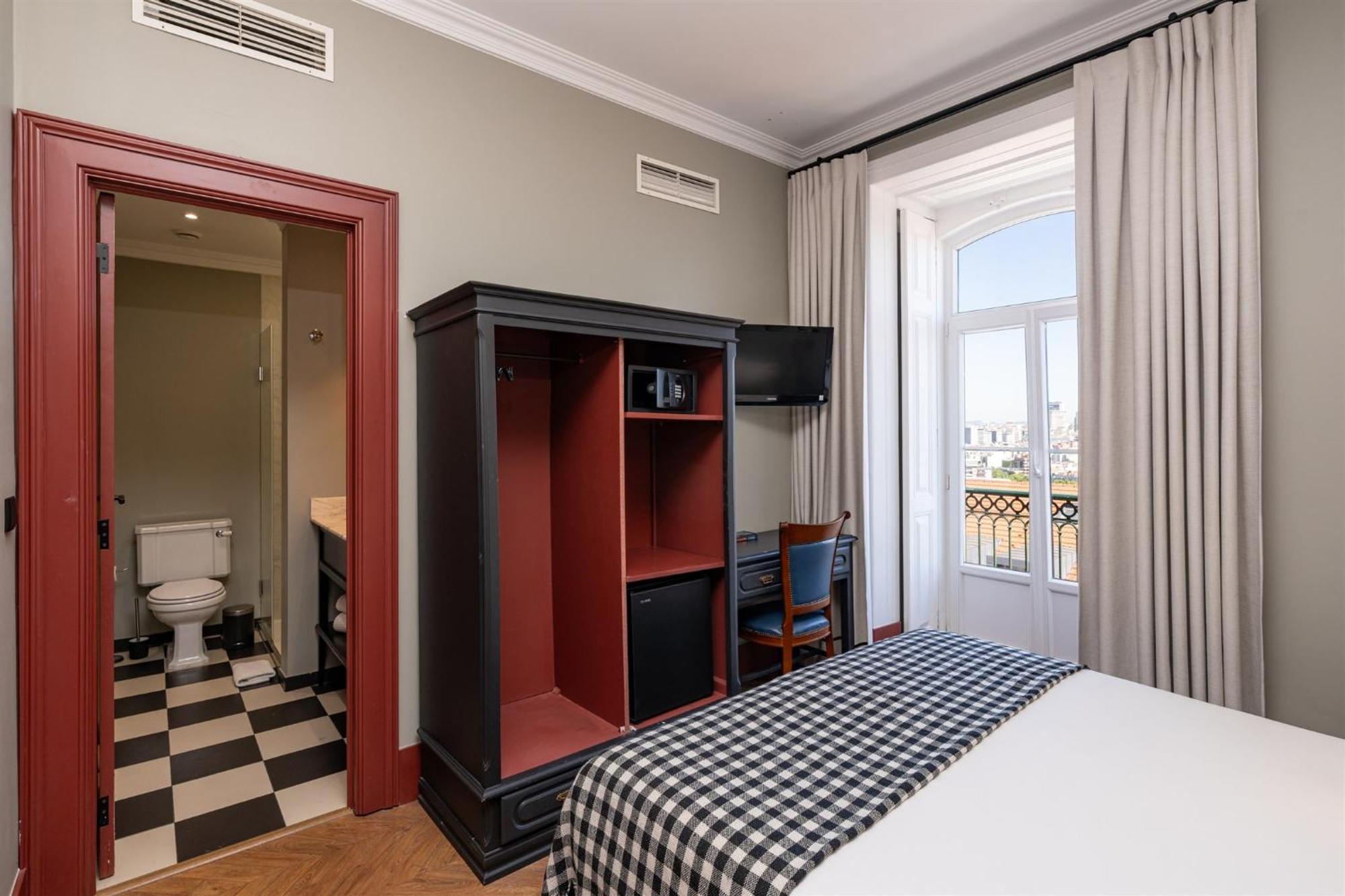 Pensao Londres Hotel ลิสบอน ภายนอก รูปภาพ